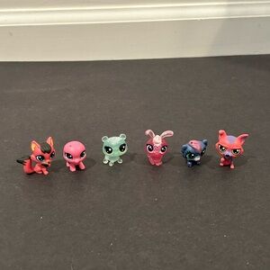 Littlest Pet Shop Lot of 6 Mini Pets